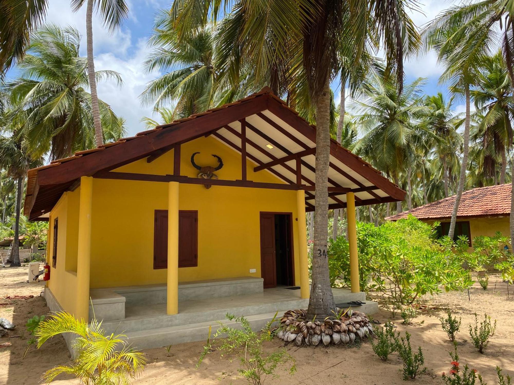 Kitelantis Hotel And Resort Kalpitiya Exterior photo