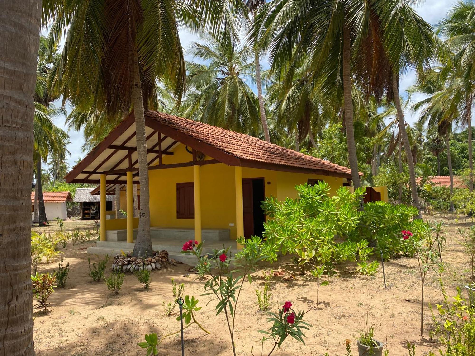 Kitelantis Hotel And Resort Kalpitiya Exterior photo