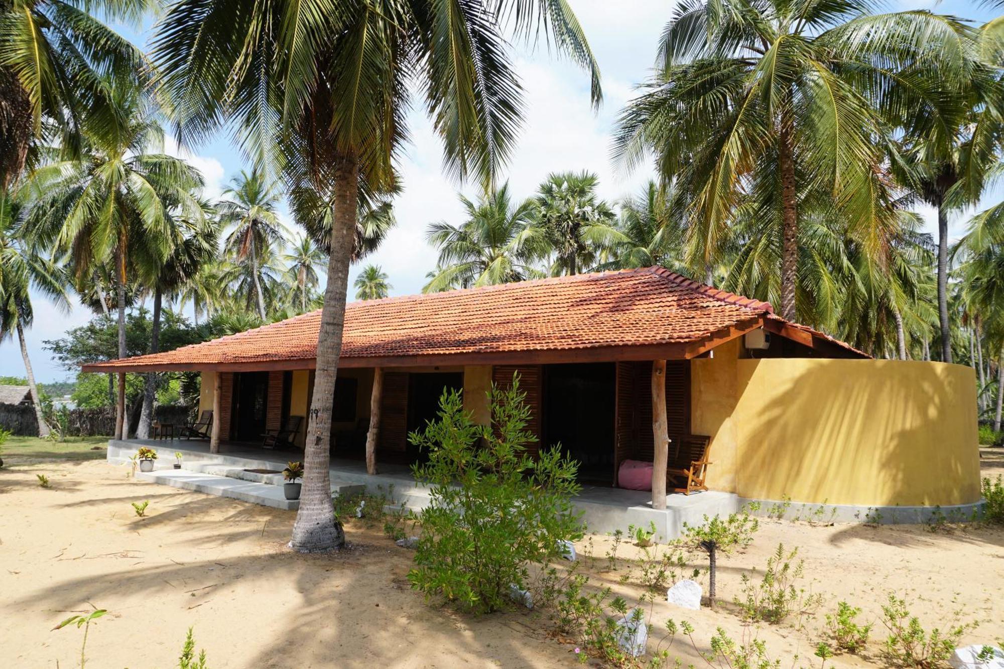 Kitelantis Hotel And Resort Kalpitiya Room photo