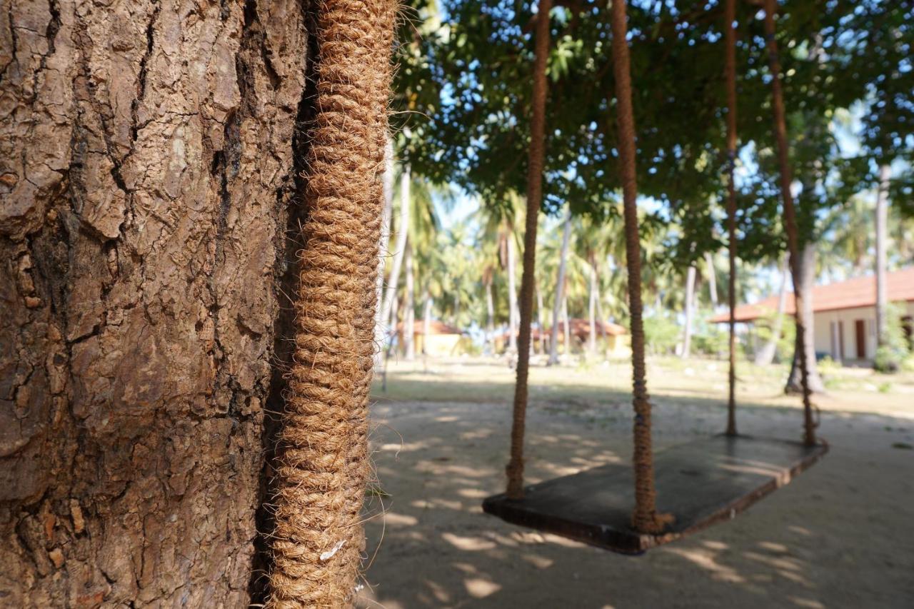 Kitelantis Hotel And Resort Kalpitiya Exterior photo