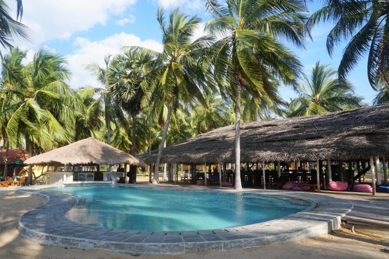Kitelantis Hotel And Resort Kalpitiya Exterior photo